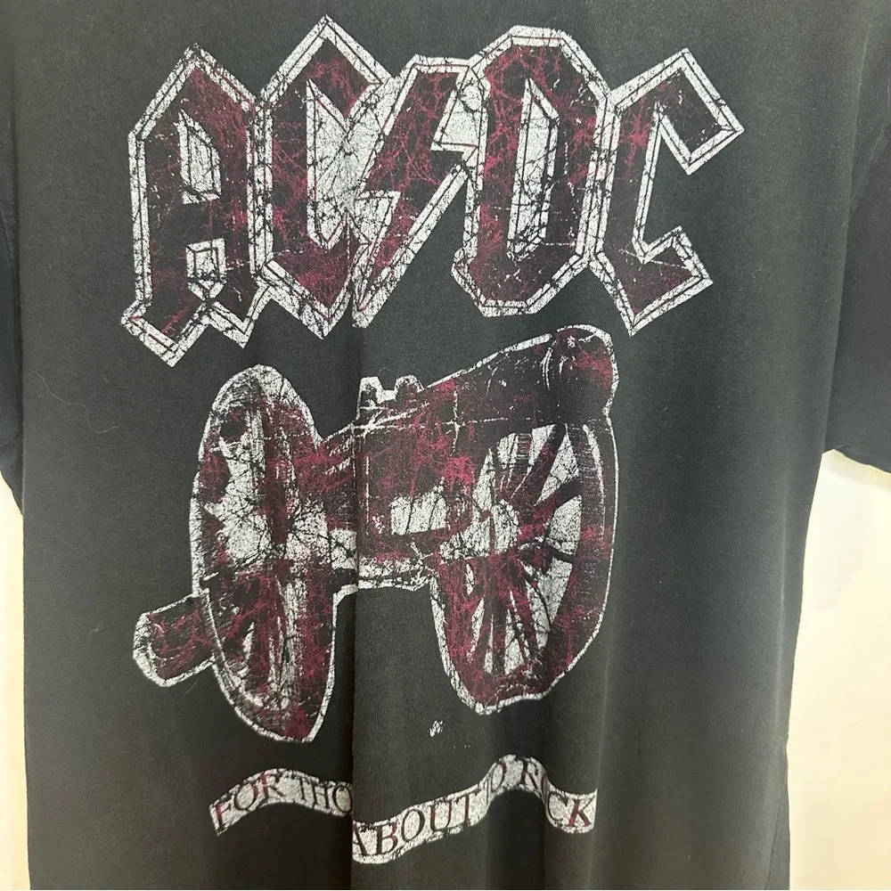 AC/DC Y2K Band T-Shirt. Black. Size: Medium.
100% Cotton. - Picture 3 of 7